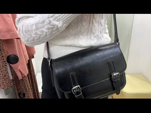 ❤️ Masturbation publique de la jeune salope FeralBerry avec un gode dans la cabine d'essayage ❌ Vidéo de sexe at fr.pornoxlxx.ru ❌